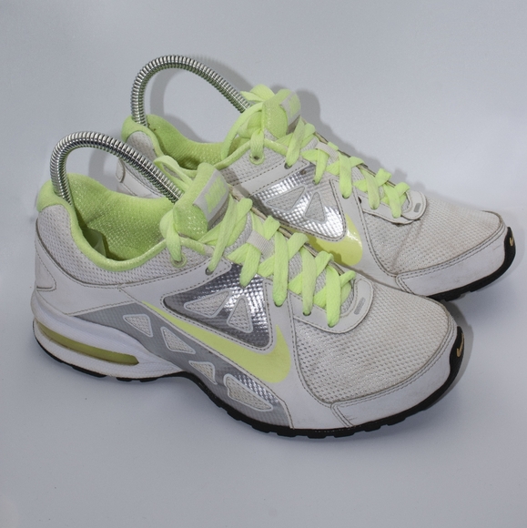 Nike Air Max shoes - Picture 2 of 6